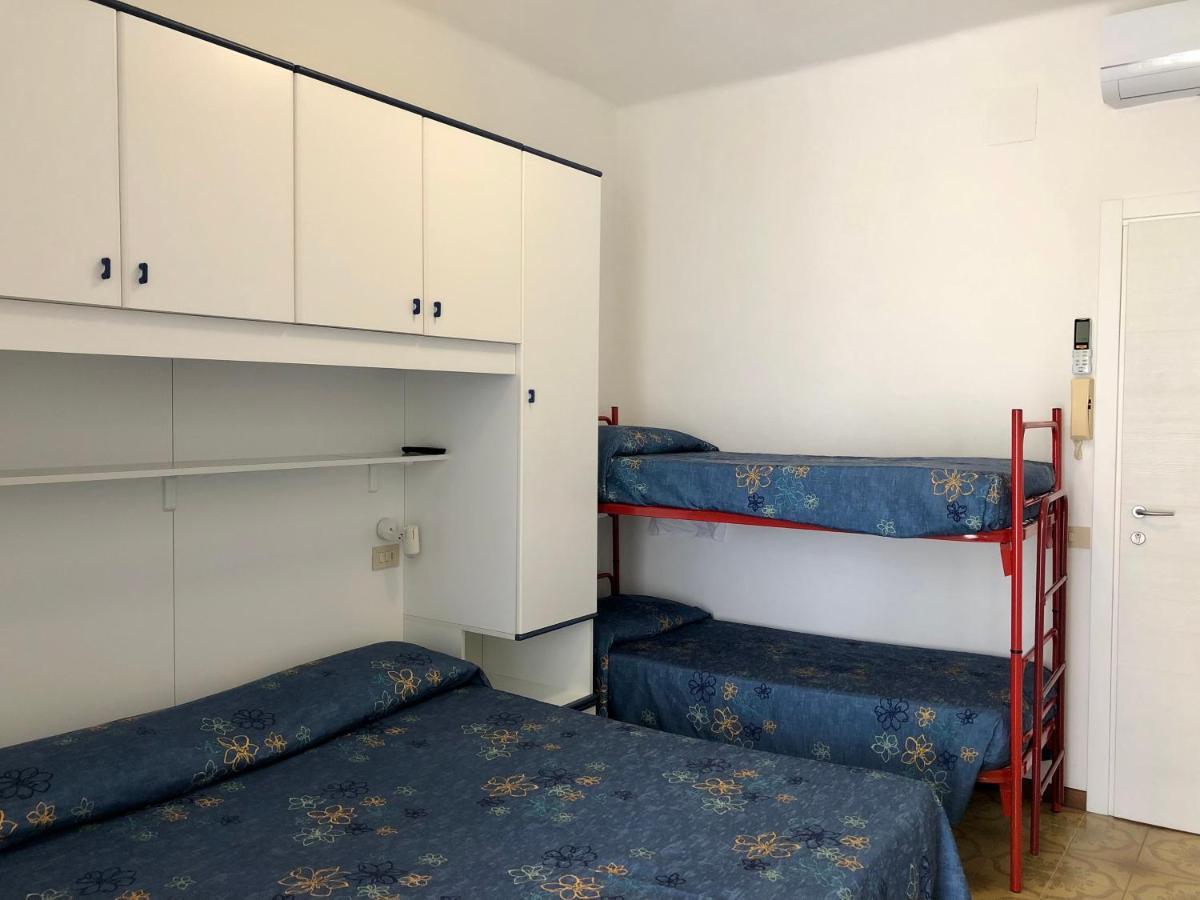 Albergo Elena Garni カオルレ エクステリア 写真
