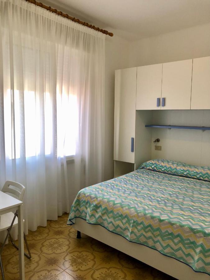 Albergo Elena Garni カオルレ エクステリア 写真